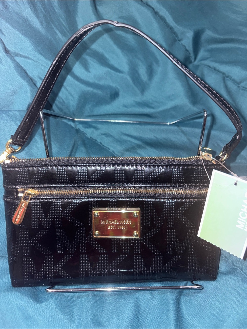 Michael Kors Black Patent MK Logo Shoulder Bag w/ tag, Gold Hardware
